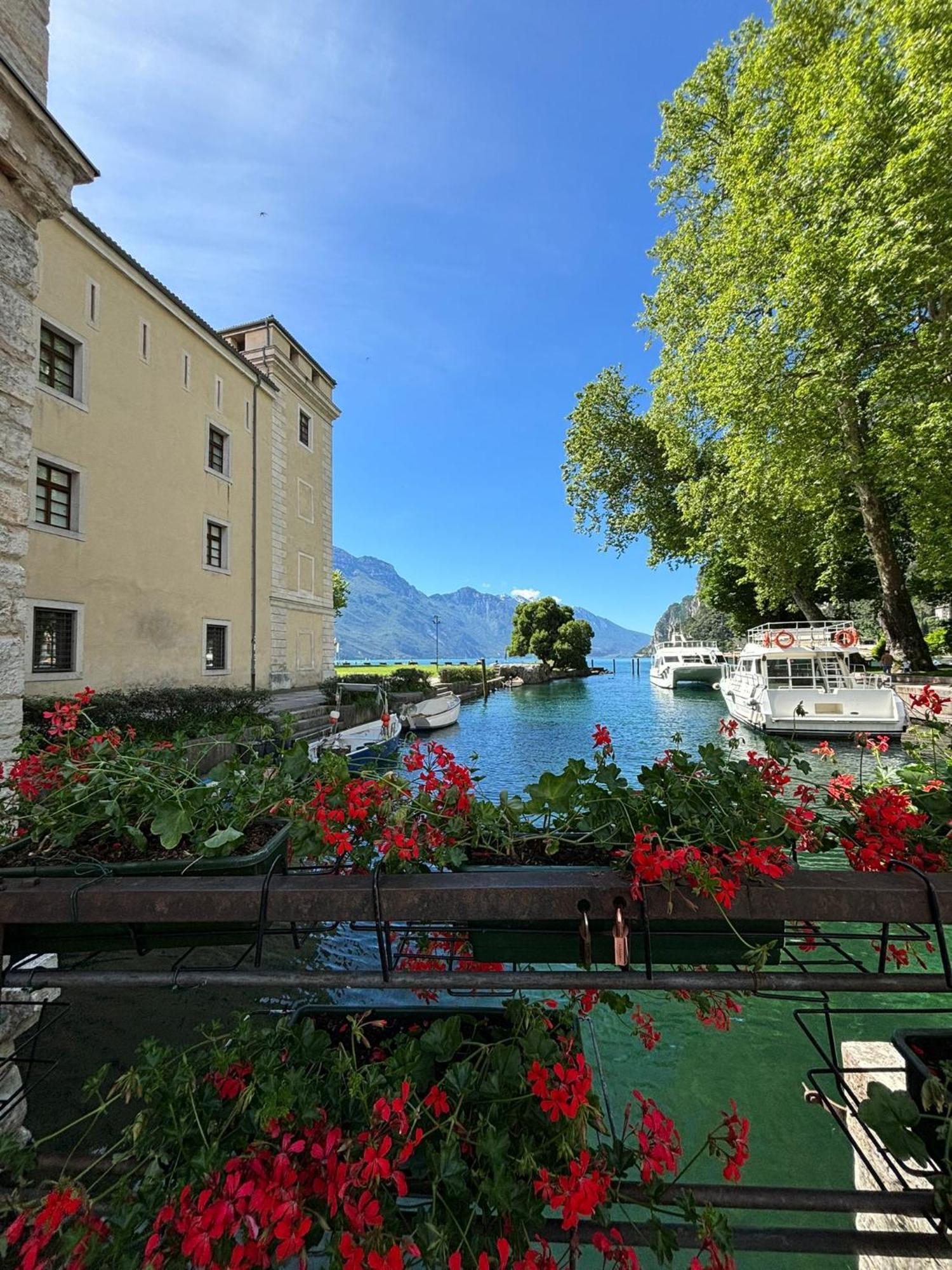 Garden & Pool Perugini Torbole Sul Garda